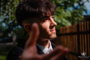 ședință foto portret masculin lumină naturală